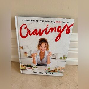 Cravings: Recipes for All the Food You Want to Eat: A Cookbook Chrissy Teigen